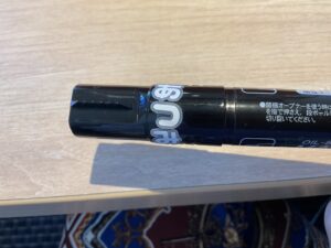 100円ショップ　ペン